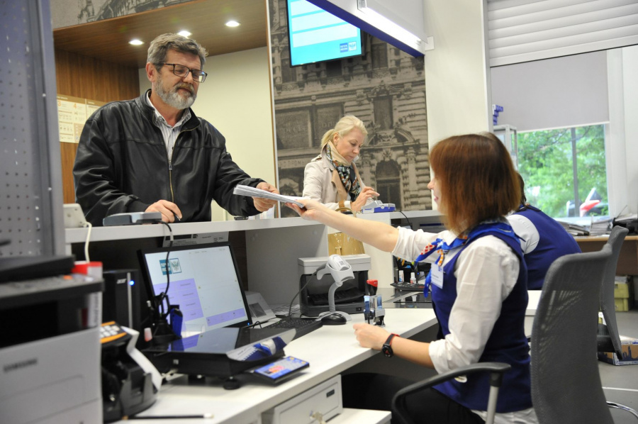 Жители Саратовской области более 3 400 раз оформили «Лекарственное страхование» на почте