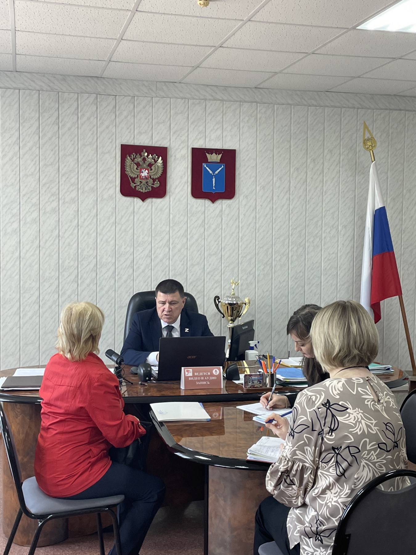 Глава района Сергей Пименов провел прием граждан по личным вопросам