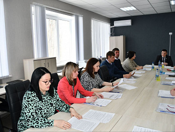 Глава района Сергей Пименов провёл выездное заседание Совета глав в селе Мечётное