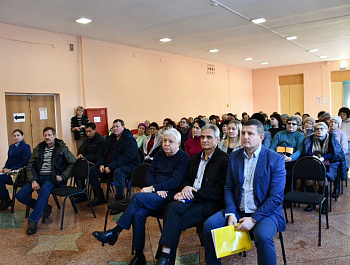 Встреча главы Советского  района Сергея Пименова прошла в Мечетненском муниципальном образовании 