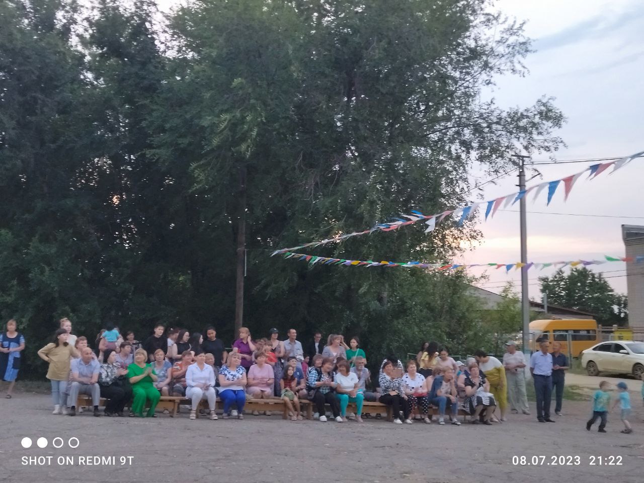  Концерт на Центральной площади села Пионерское