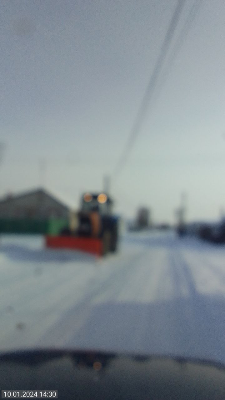 Проведение работ по очистке от снега и устранению колейности на дорогах посёлка Степное