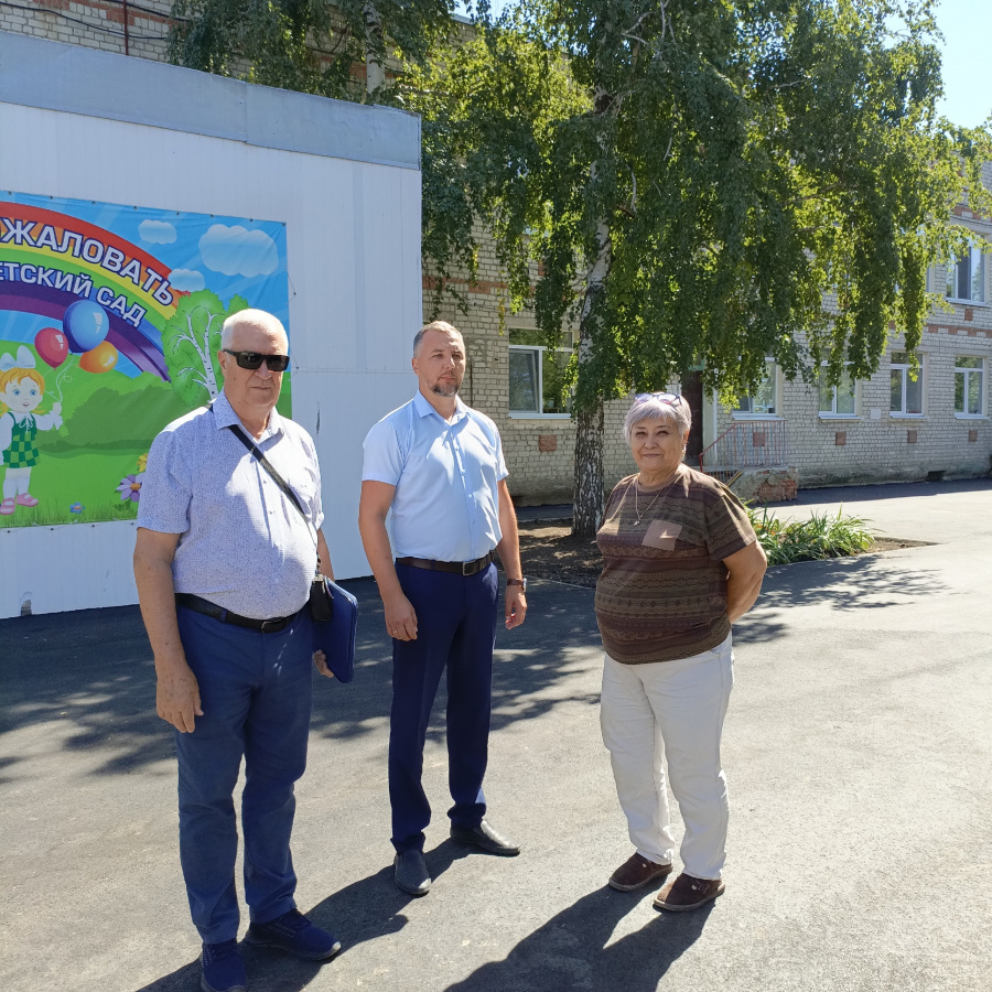 В рамках работы администрации района проведена проверка за ходом ремонтных работ В рамках работы администрации района проведена проверка за ходом ремонтных работ