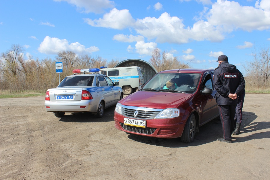 Госавтоинспекторы обратились к   водителям транспорта с напоминанием важности соблюдения ПДД