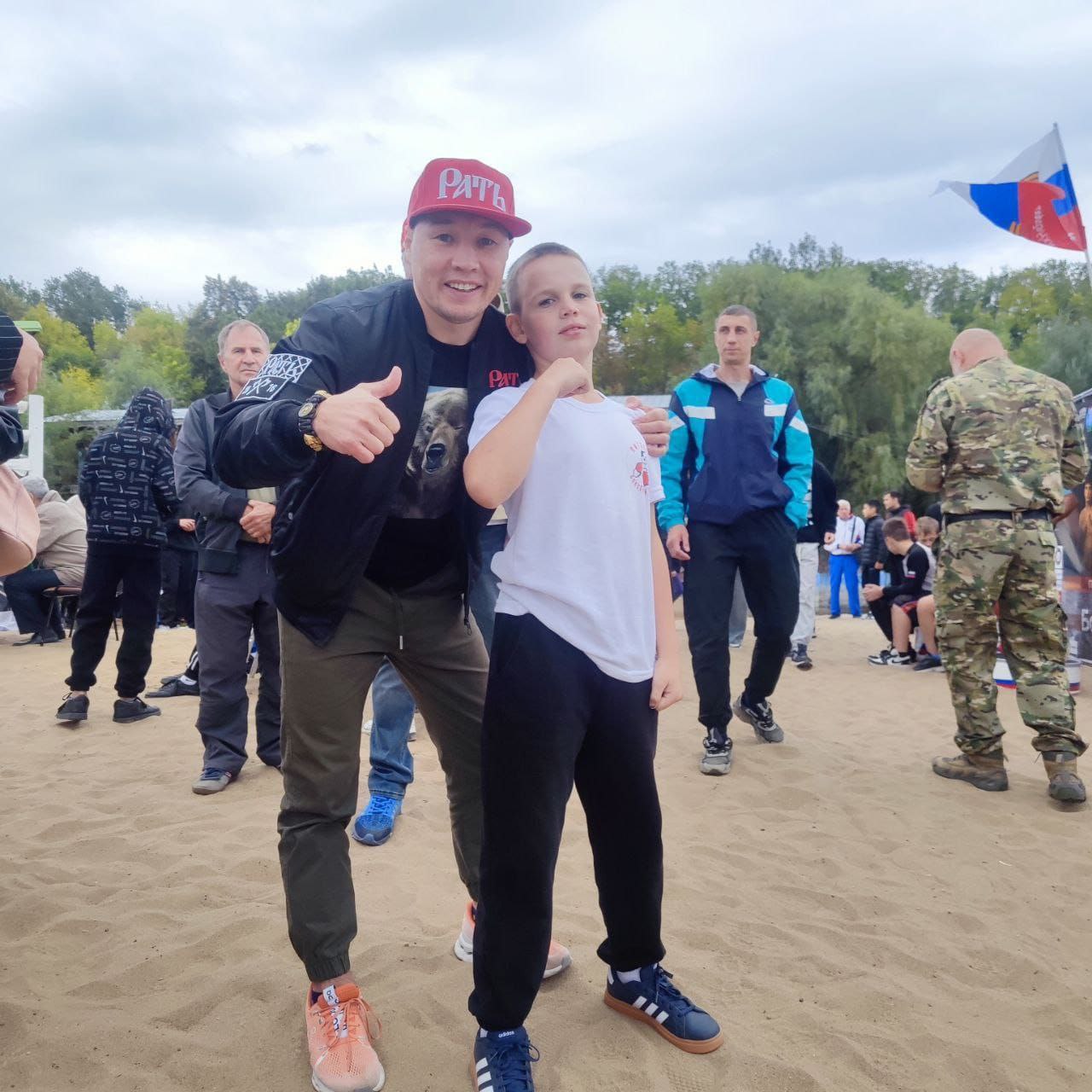 При поддержке спортивной школы Советского района  юные боксеры приняли участие в турнире по боксу "Боксерская серия в Волжских далях"
