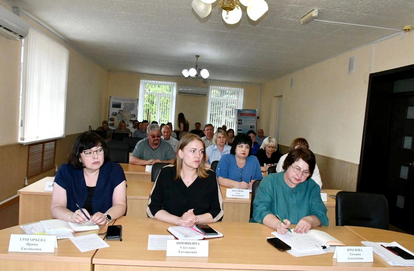 В администрации района проведено очередное постоянно-действующее совещание при главе района 