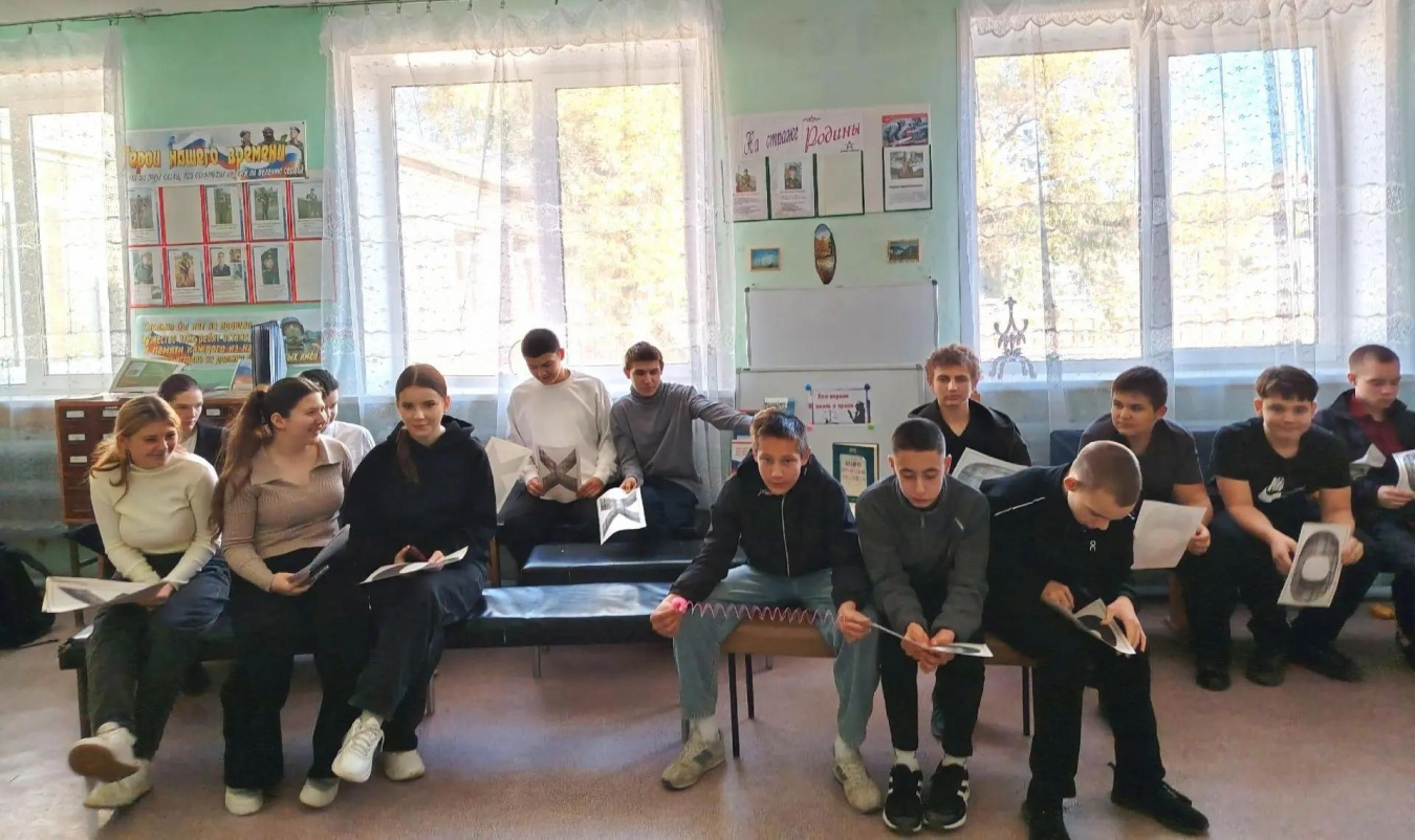 Сотрудниками библиотечной системы администрации района проведена игра «Крестики-нолики: Здоровье и безопасность»