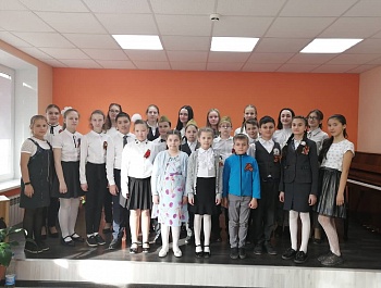 Детская школа искусств присоединилась к акциям, посвященным Дню Победы