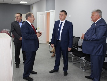 Торжественная линейка, посвящённая Всероссийскому Дню знаний