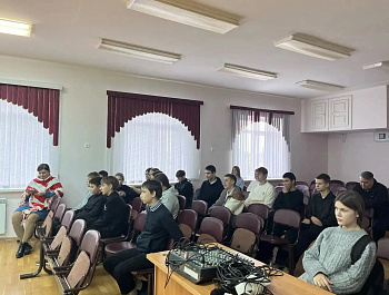 Сотрудниками библиотечной системы администрации района литературно-познавательная игра «Знаем — читали! А если не читали, узнаем»