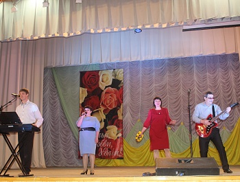 Женщина и весна 