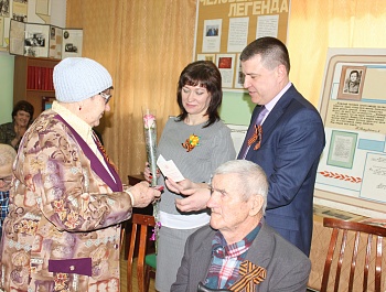 «Медаль за бой, медаль за труд из одного металла льют»