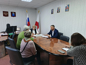 Глава района Елена Наумова провела очередной приём граждан