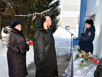 Состоялось открытие мемориальной доски в память о начальнике ОВД Советского района