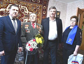 Советский район посетил депутат Саратовской областной Думы Роман Чуйченко