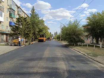 В рамках работы администрации района проводятся работы по капитальному ремонту дорожного полотна 