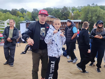 При поддержке спортивной школы Советского района  юные боксеры приняли участие в турнире по боксу "Боксерская серия в Волжских далях"