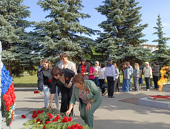 В рамках работы администрации района проведен митинг, посвященный Дню памяти и скорби 
