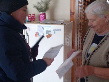 В Советском районе продолжается адресное информирование избирателей членами участковых избирательных комиссий