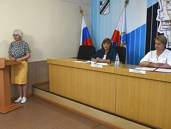 Глава Советского муниципального района Елена Наумова приняла участие в очередном заседании Муниципального Собрания 