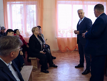 Администрация района приняла участие на встрече с Депутатами Саратовской областной Думы 
